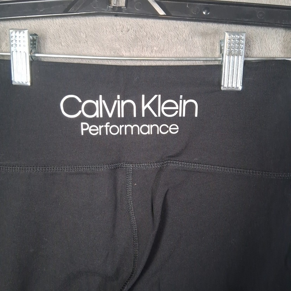 Calvin Klein Performance Legging Women's Small Black 7/8 Stretchable NWOT - Picture 5 of 7